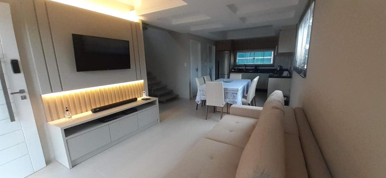 فيلا Casa Da Marilu Prime Florianópolis المظهر الخارجي الصورة